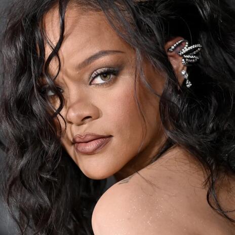 Rihanna Thumbnail