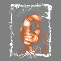 Ariana Petal Oversized Diseño