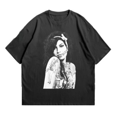 Amy Winehouse Oversized Miniatura
