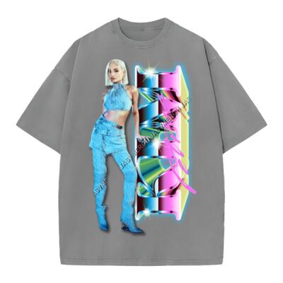 Kim Petras Oversized Peso Completo Miniatura