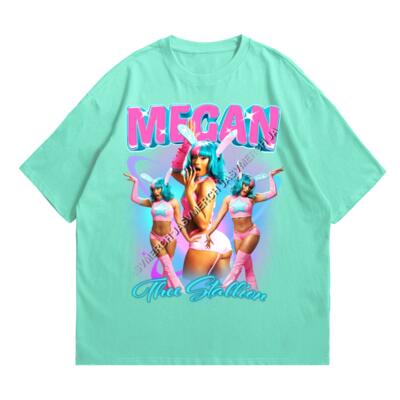 Megan The Stallion BOA Oversized Miniatura