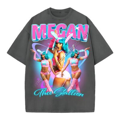 Megan The Stallion BOA Oversized Peso Completo Miniatura